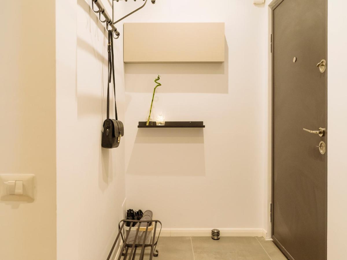 Bright 3Br Flat - Top Location - Green View Balcony Bucarest Extérieur photo