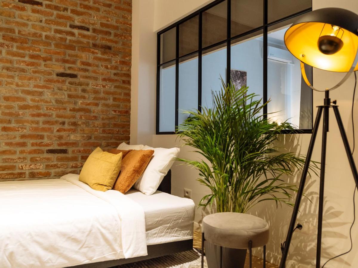 Bright 3Br Flat - Top Location - Green View Balcony Bucarest Extérieur photo